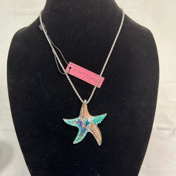 Betsey Johnson Jewelry - Betsey Johnson Multicolor Starfish Necklace